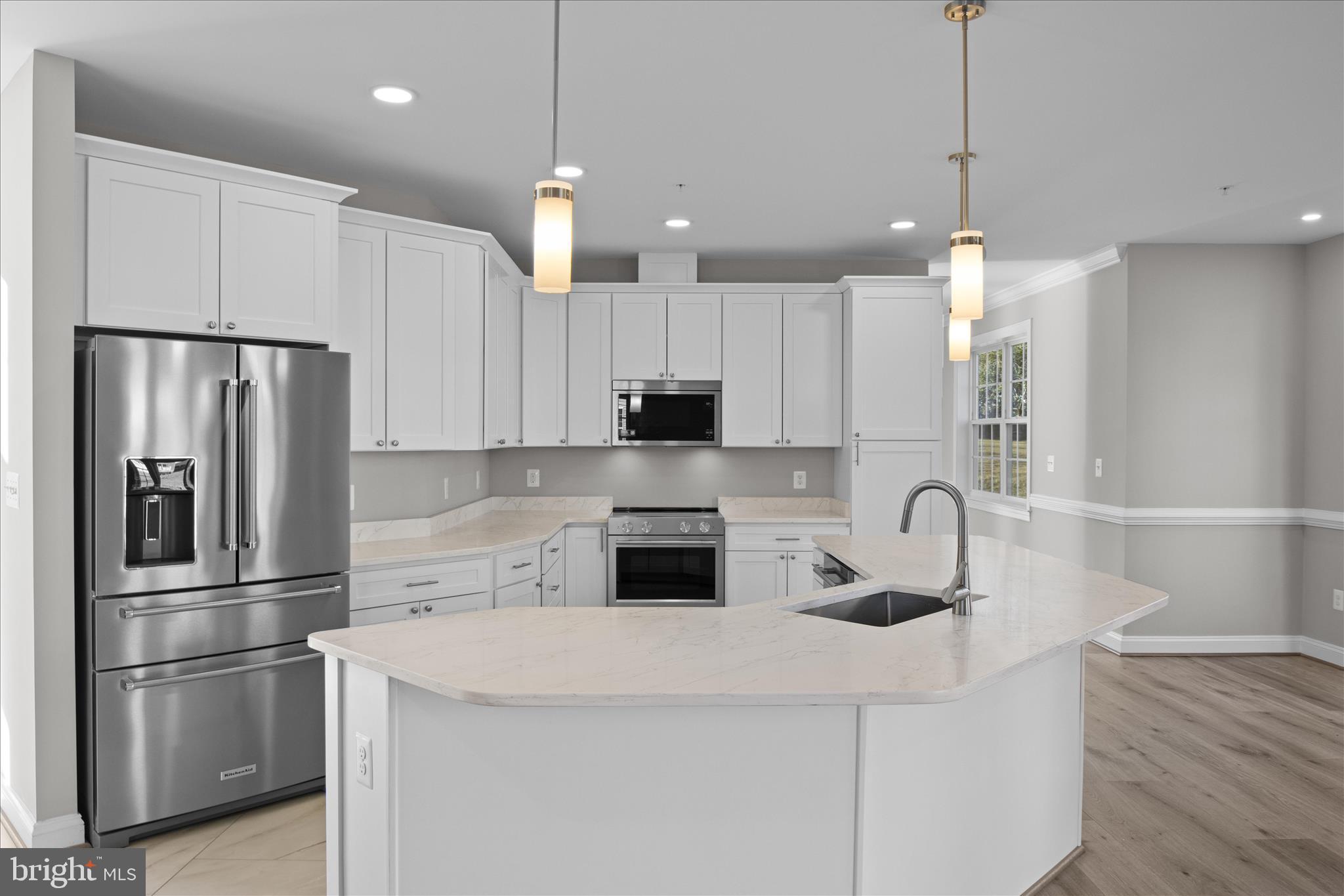 FORT WASHINGTON - Residential