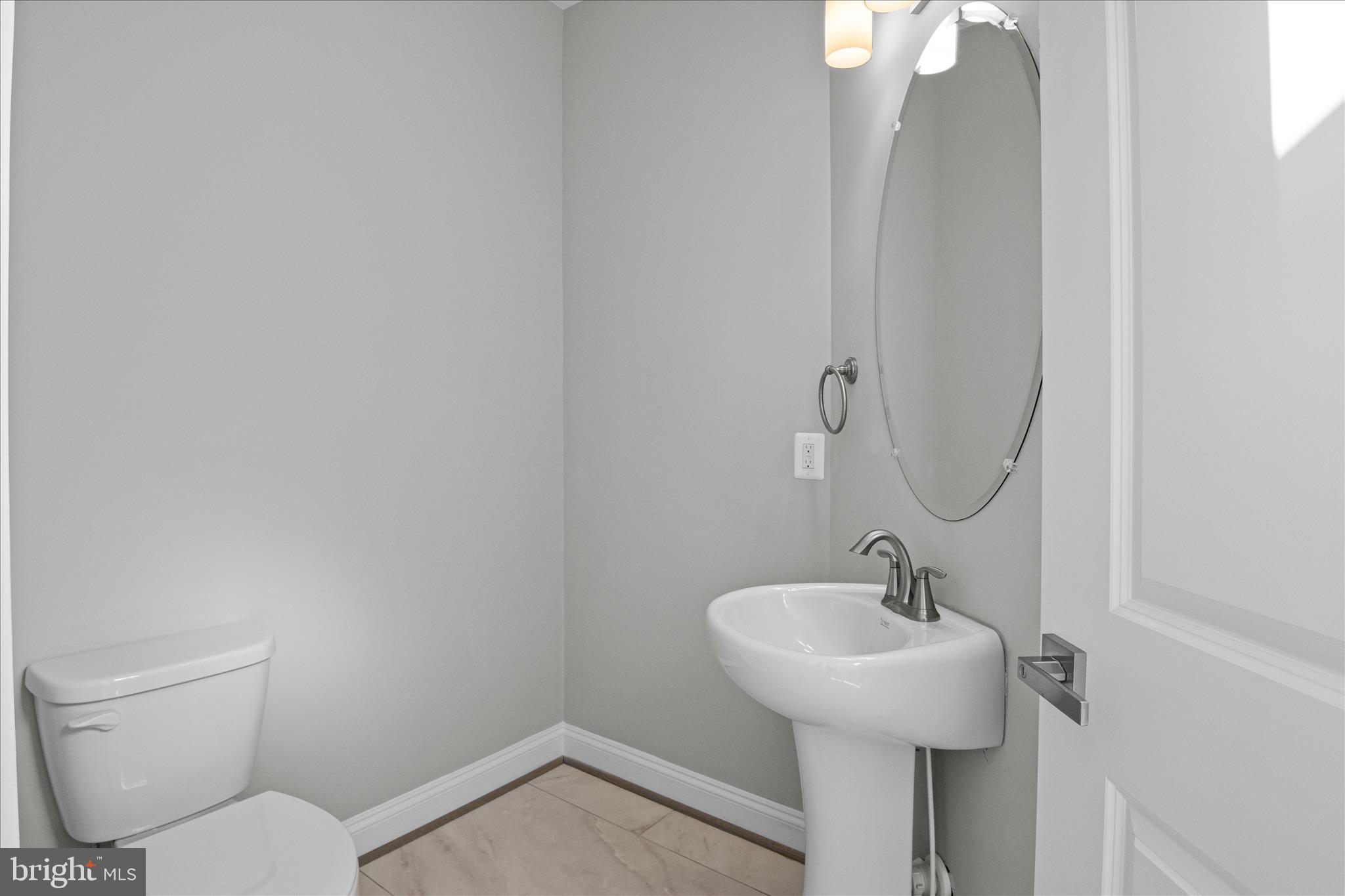 FORT WASHINGTON - Residential