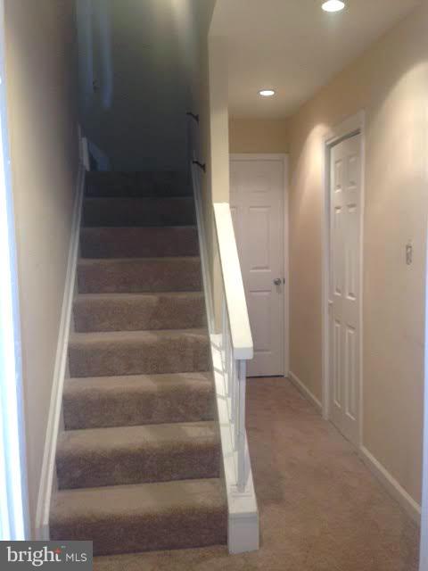 REFLECTION LAKE - Residential