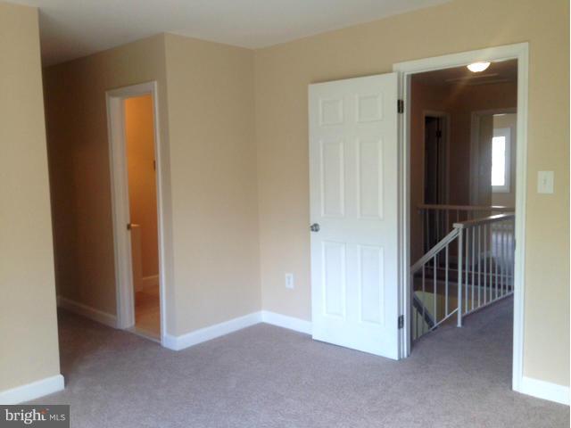 REFLECTION LAKE - Residential