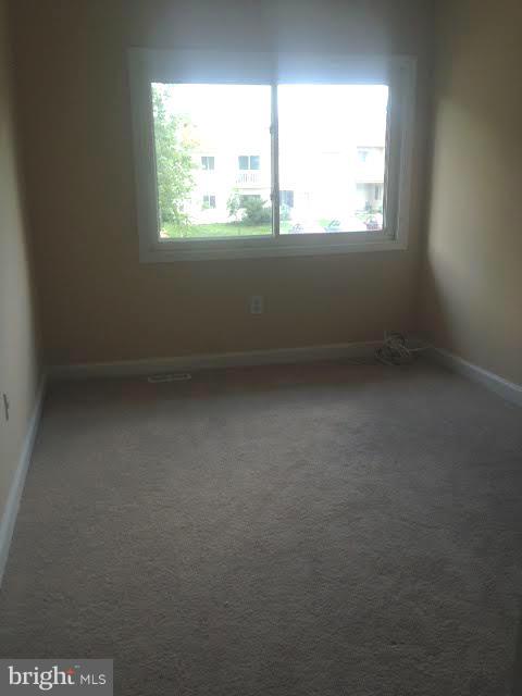 REFLECTION LAKE - Residential