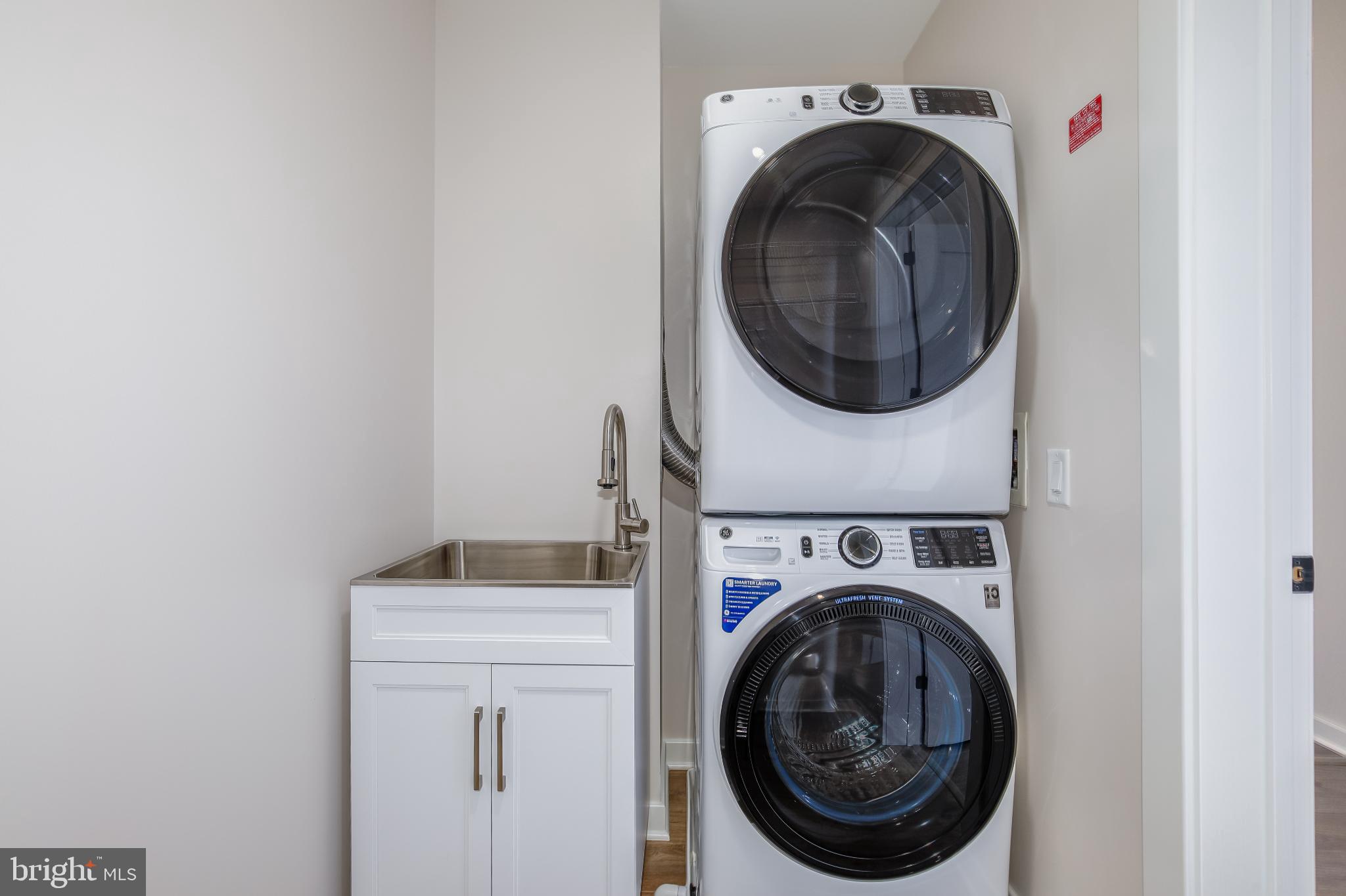 FALLS CHURCH CITY - Residential