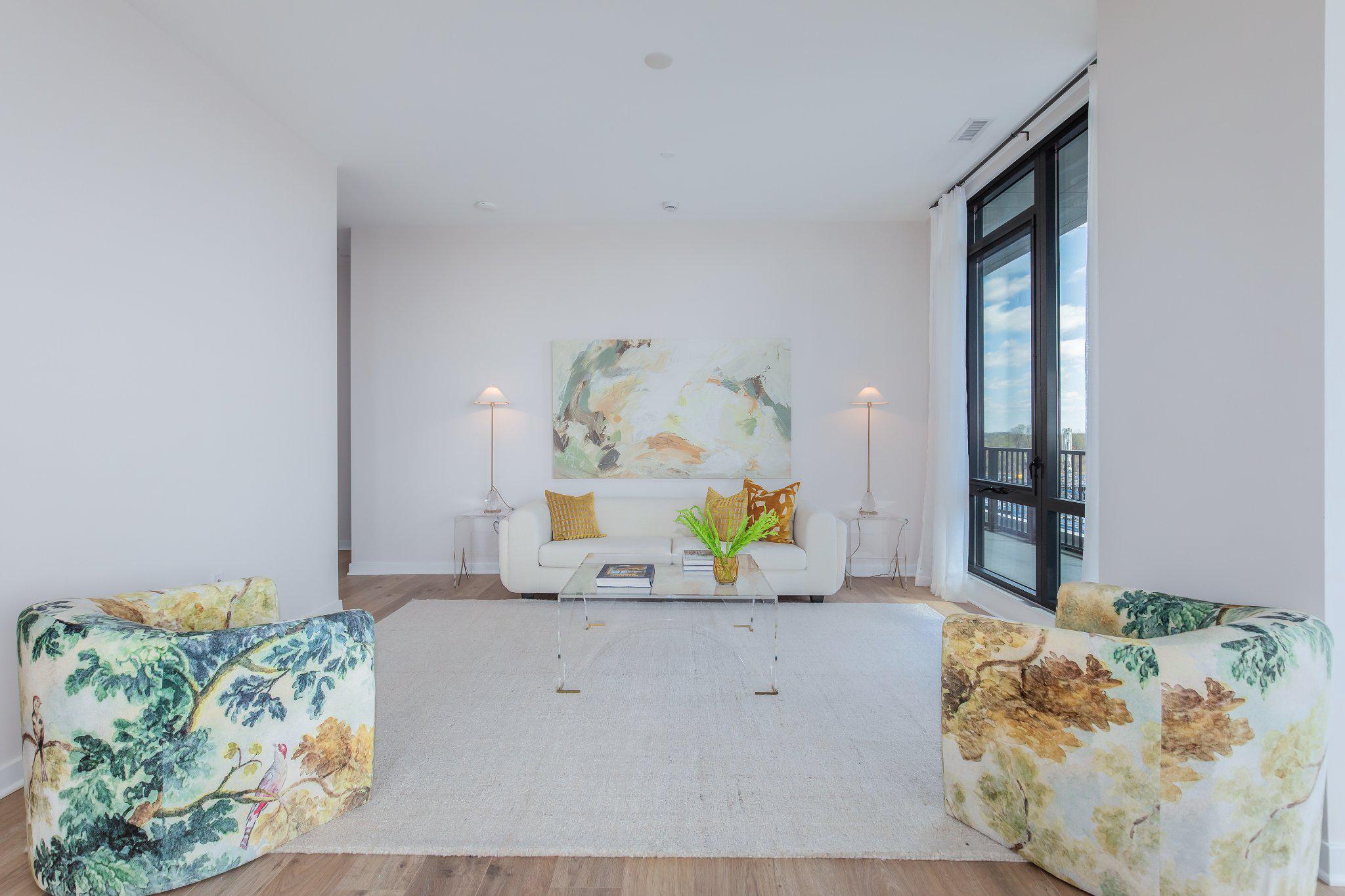 FALLS CHURCH CITY - Residential