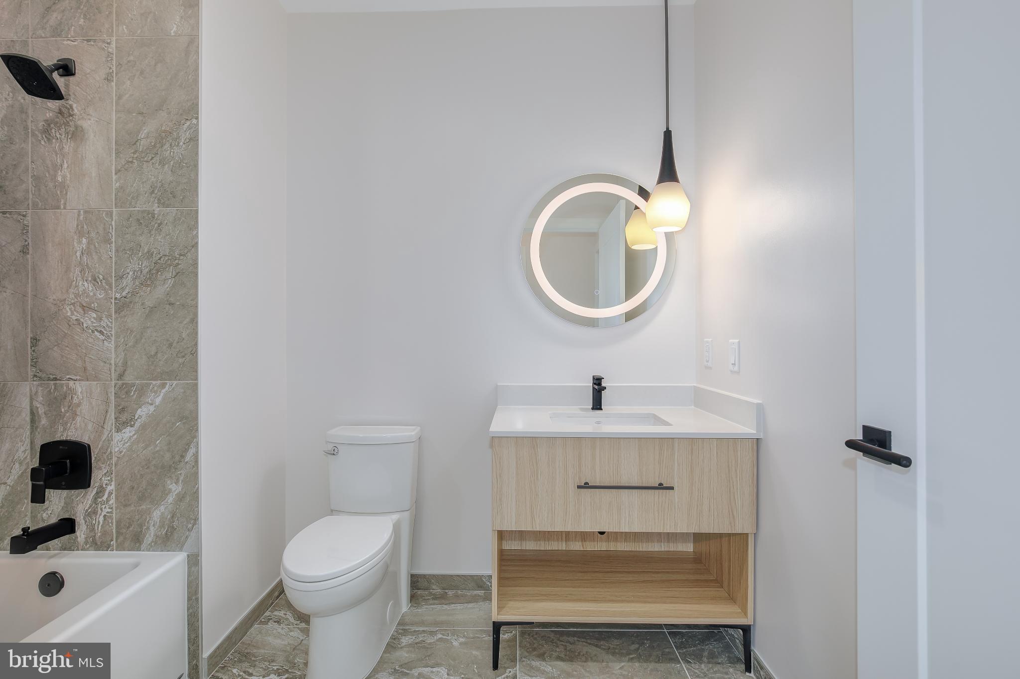 FALLS CHURCH CITY - Residential