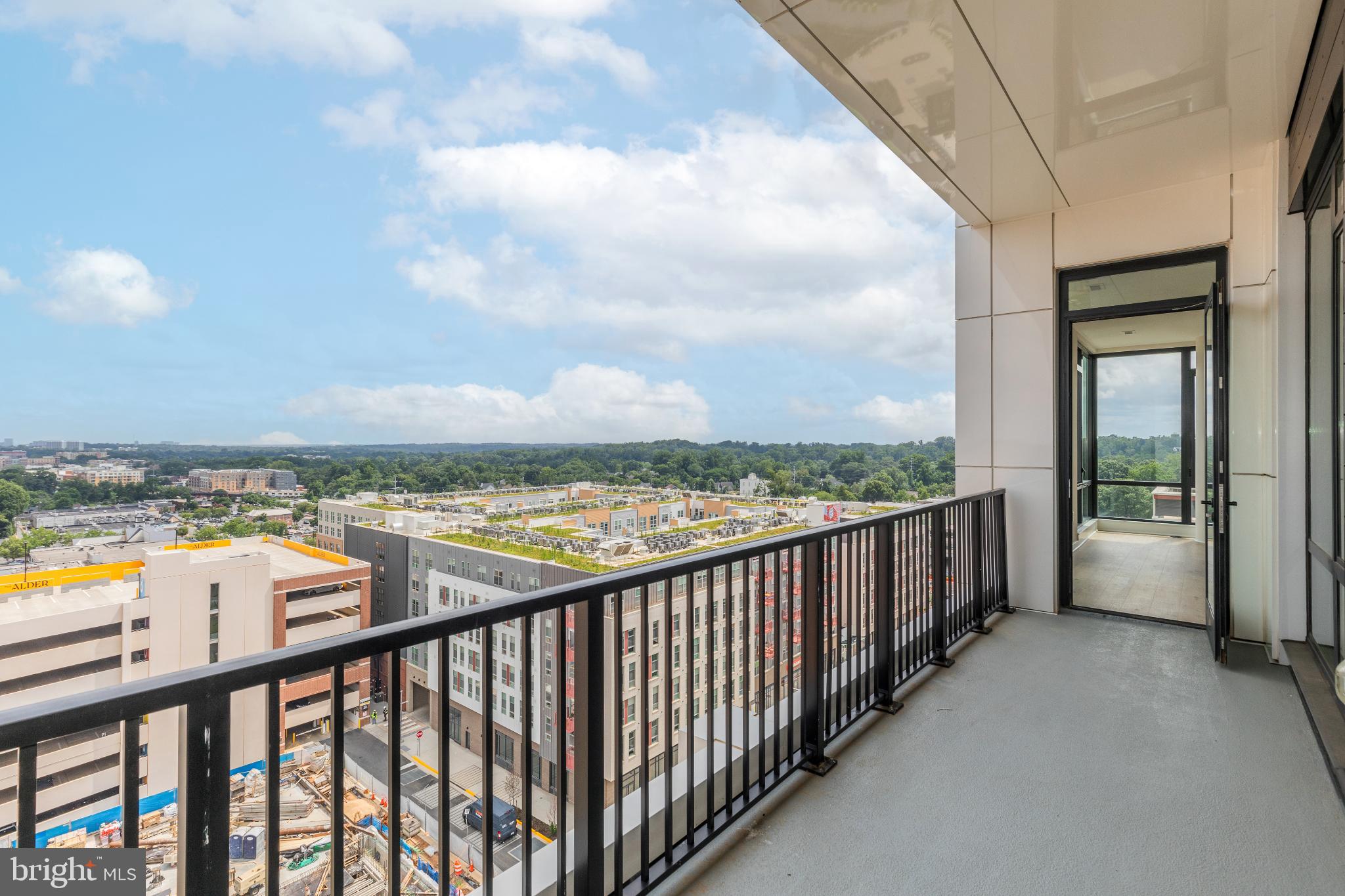 FALLS CHURCH CITY - Residential