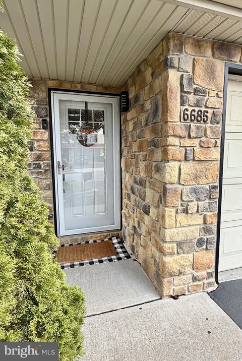 6685 JEFFERSON COURT NEW TRIPOLI PA 18066