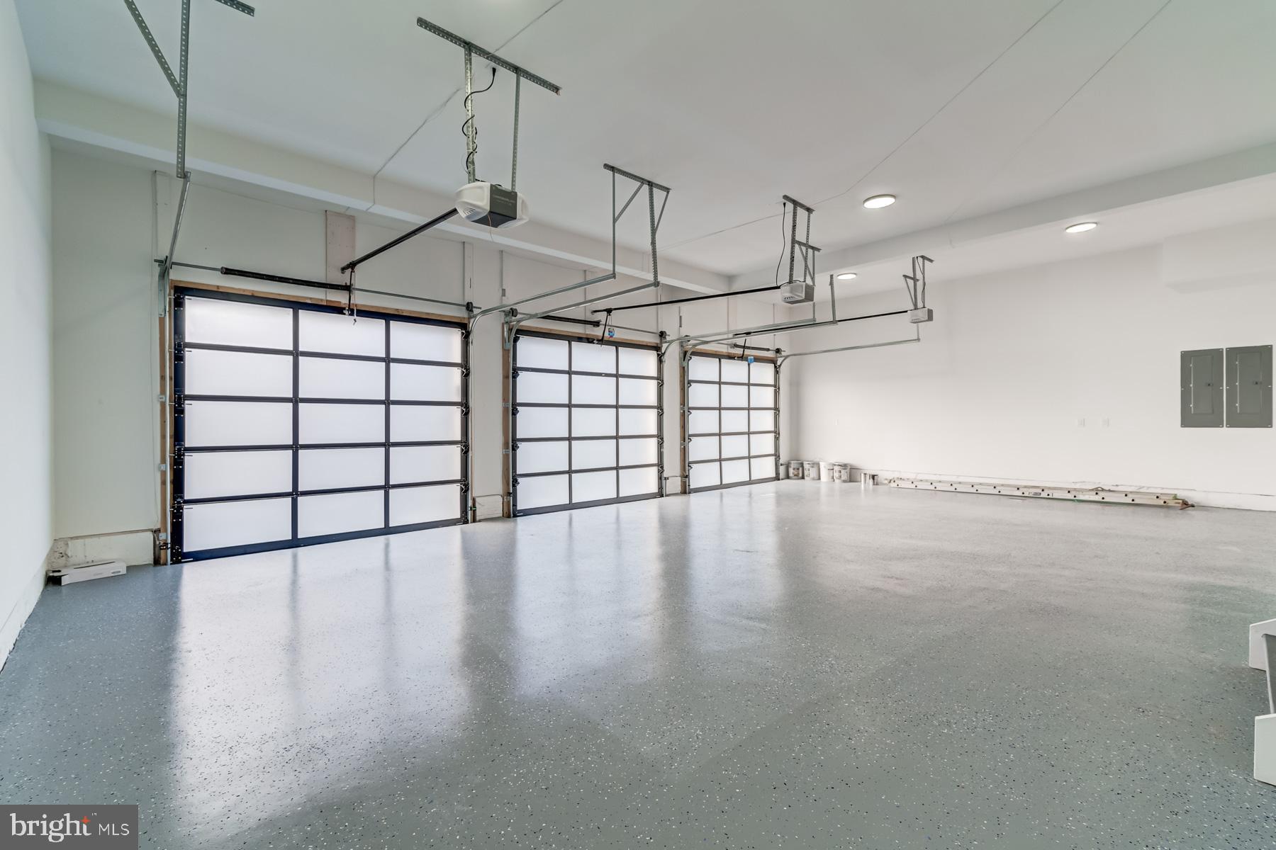 LITTLE VIENNA ESTATES - Residential