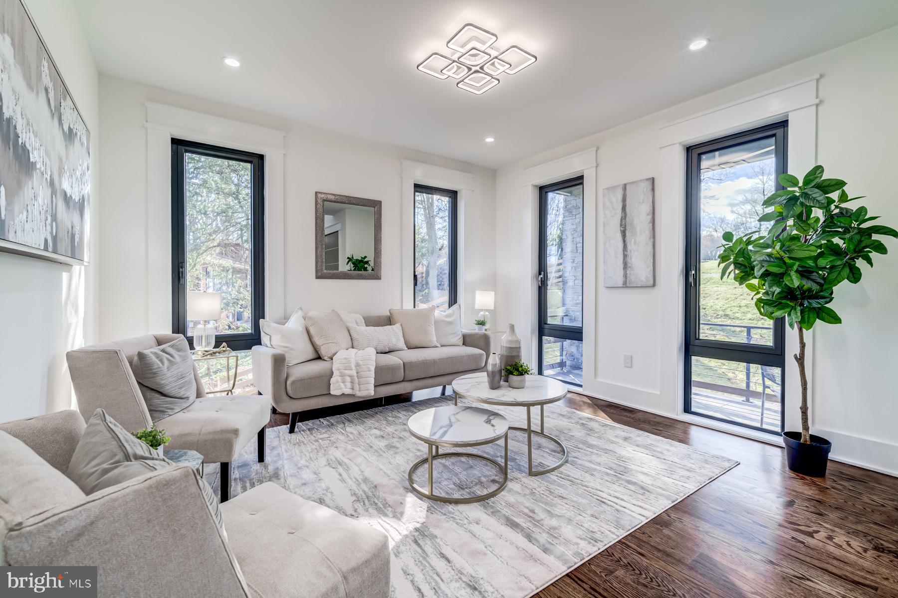 LITTLE VIENNA ESTATES - Residential