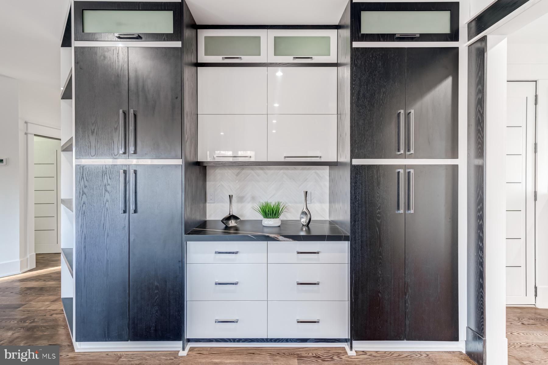 LITTLE VIENNA ESTATES - Residential