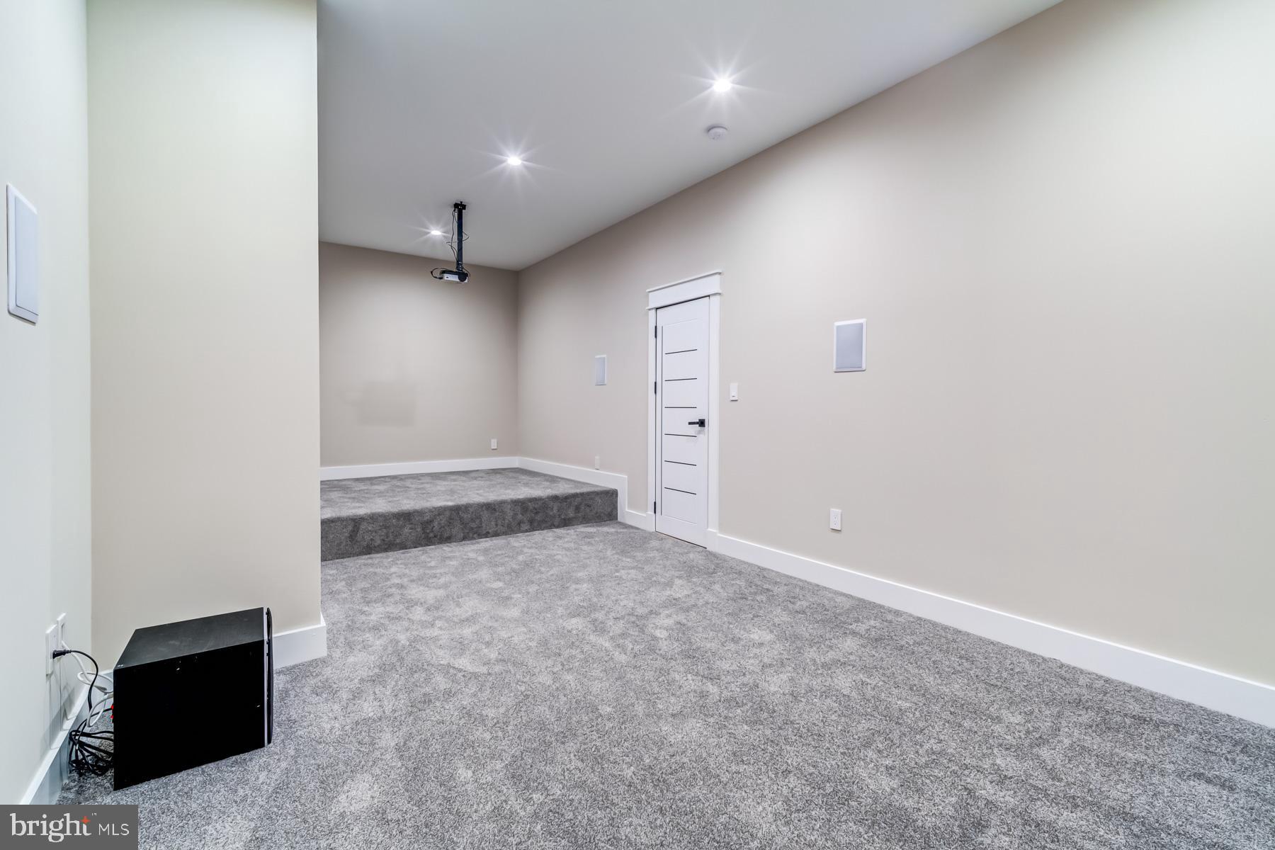 LITTLE VIENNA ESTATES - Residential