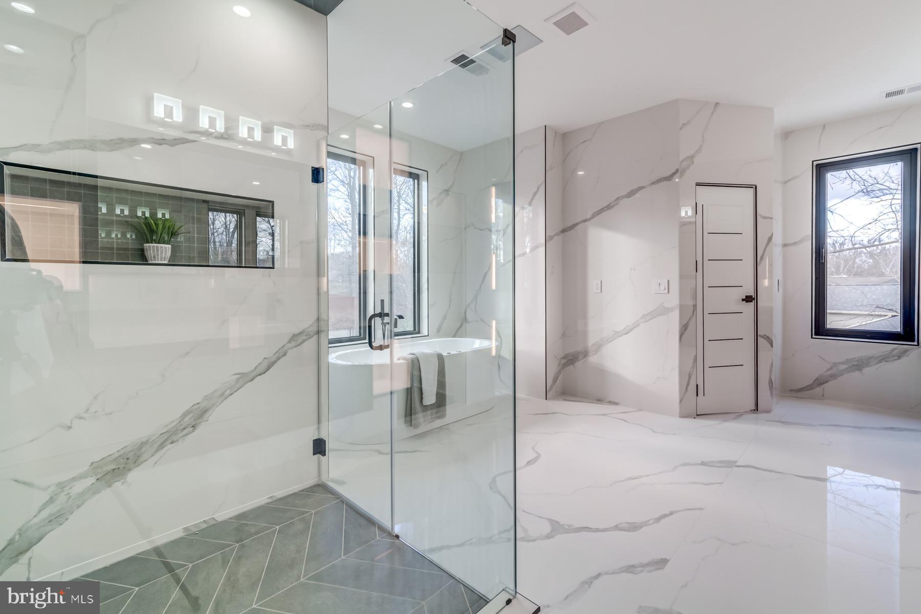 LITTLE VIENNA ESTATES - Residential