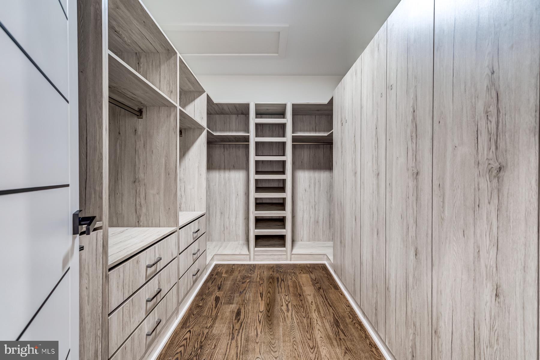 LITTLE VIENNA ESTATES - Residential