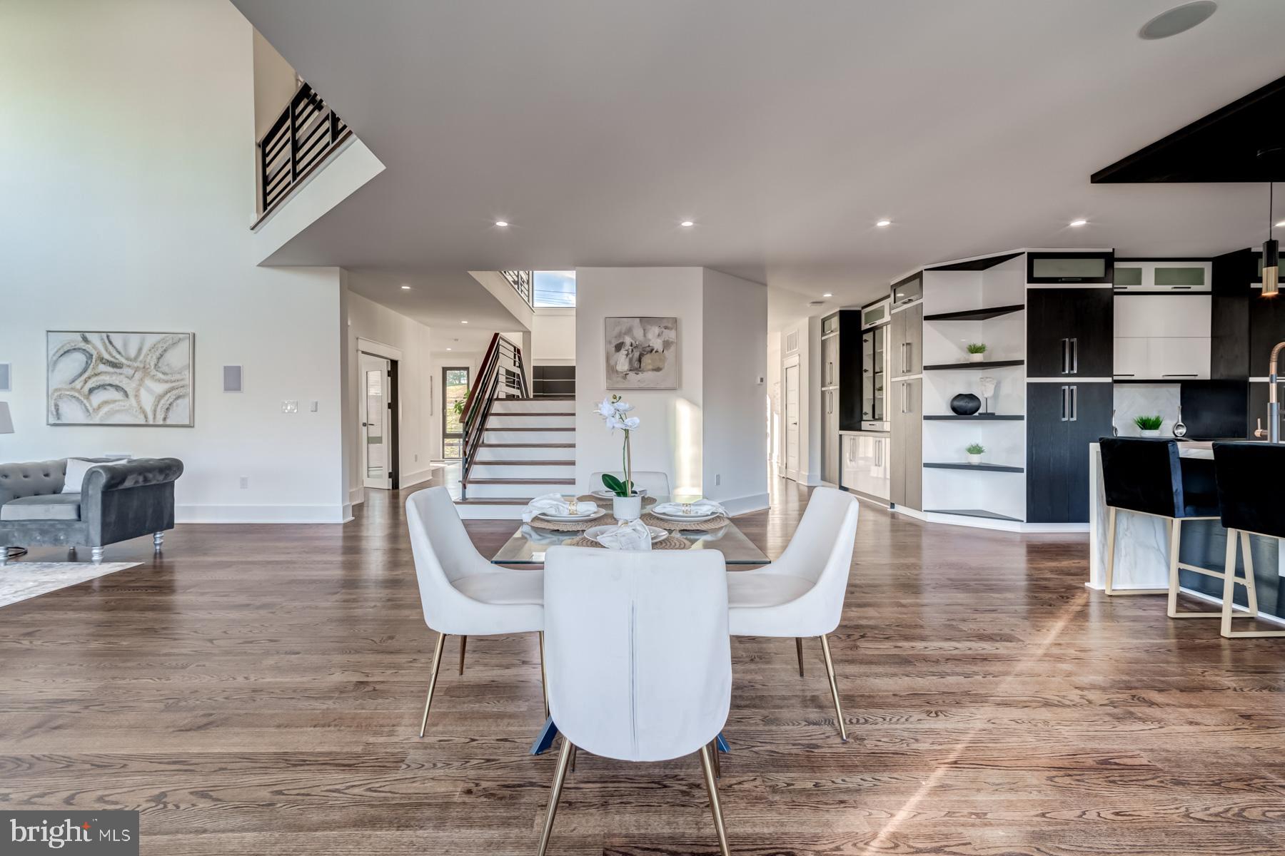 LITTLE VIENNA ESTATES - Residential