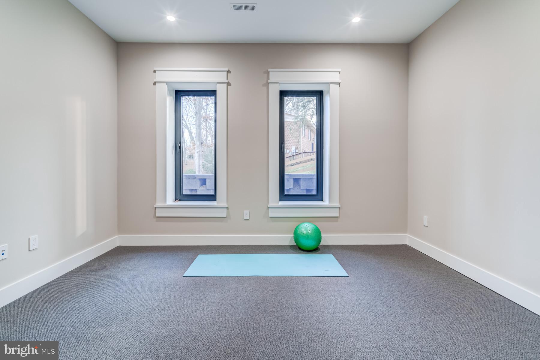 LITTLE VIENNA ESTATES - Residential