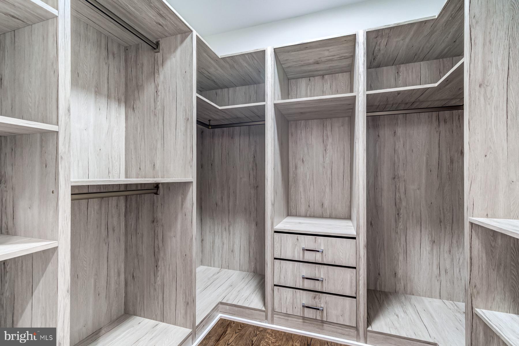 LITTLE VIENNA ESTATES - Residential