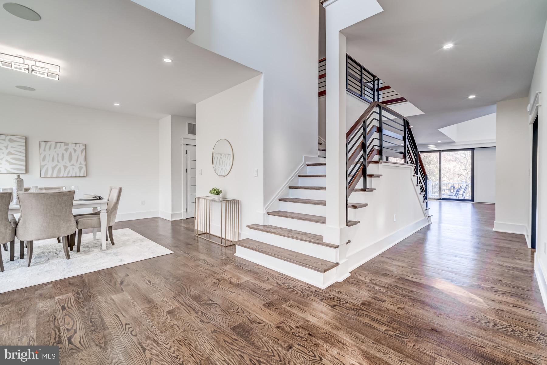 LITTLE VIENNA ESTATES - Residential