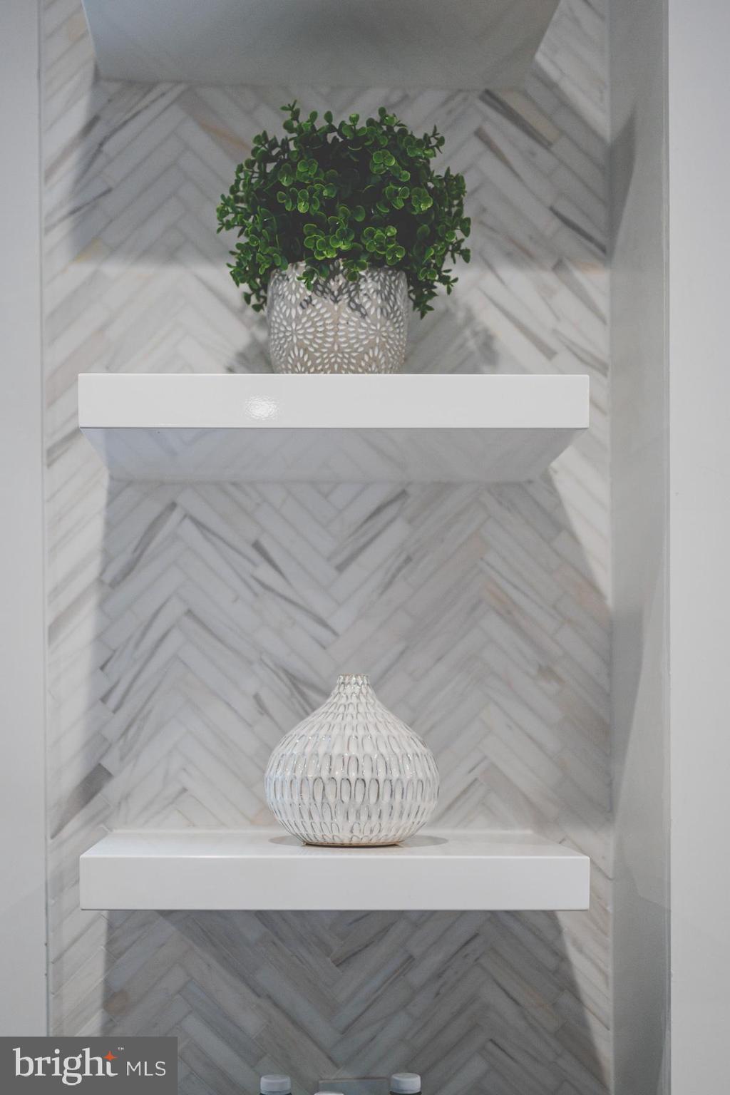 LITTLE VIENNA ESTATES - Residential