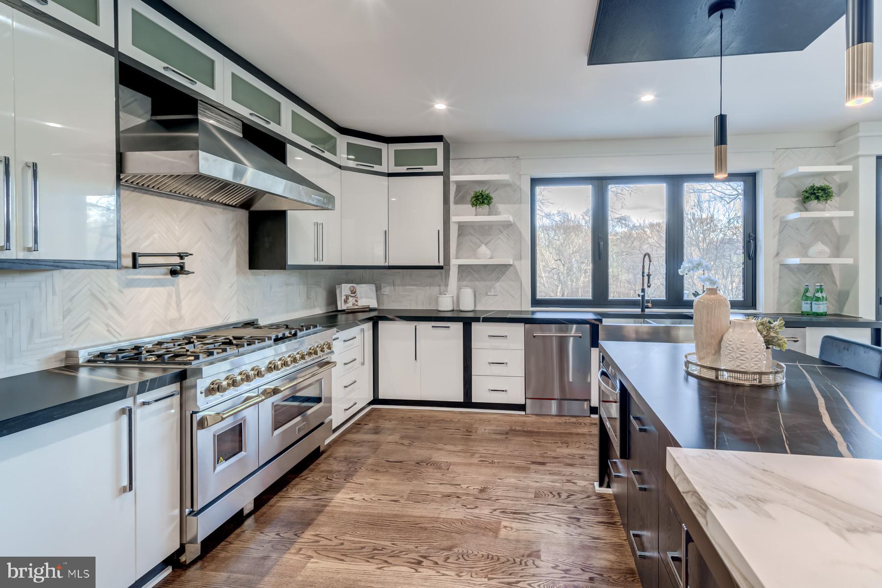 LITTLE VIENNA ESTATES - Residential