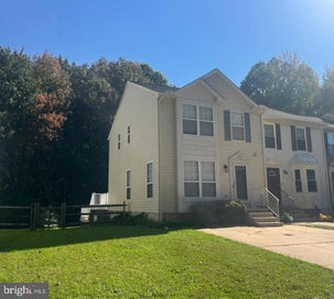 24 DOVETREE DRIVE NEWARK DE 19713