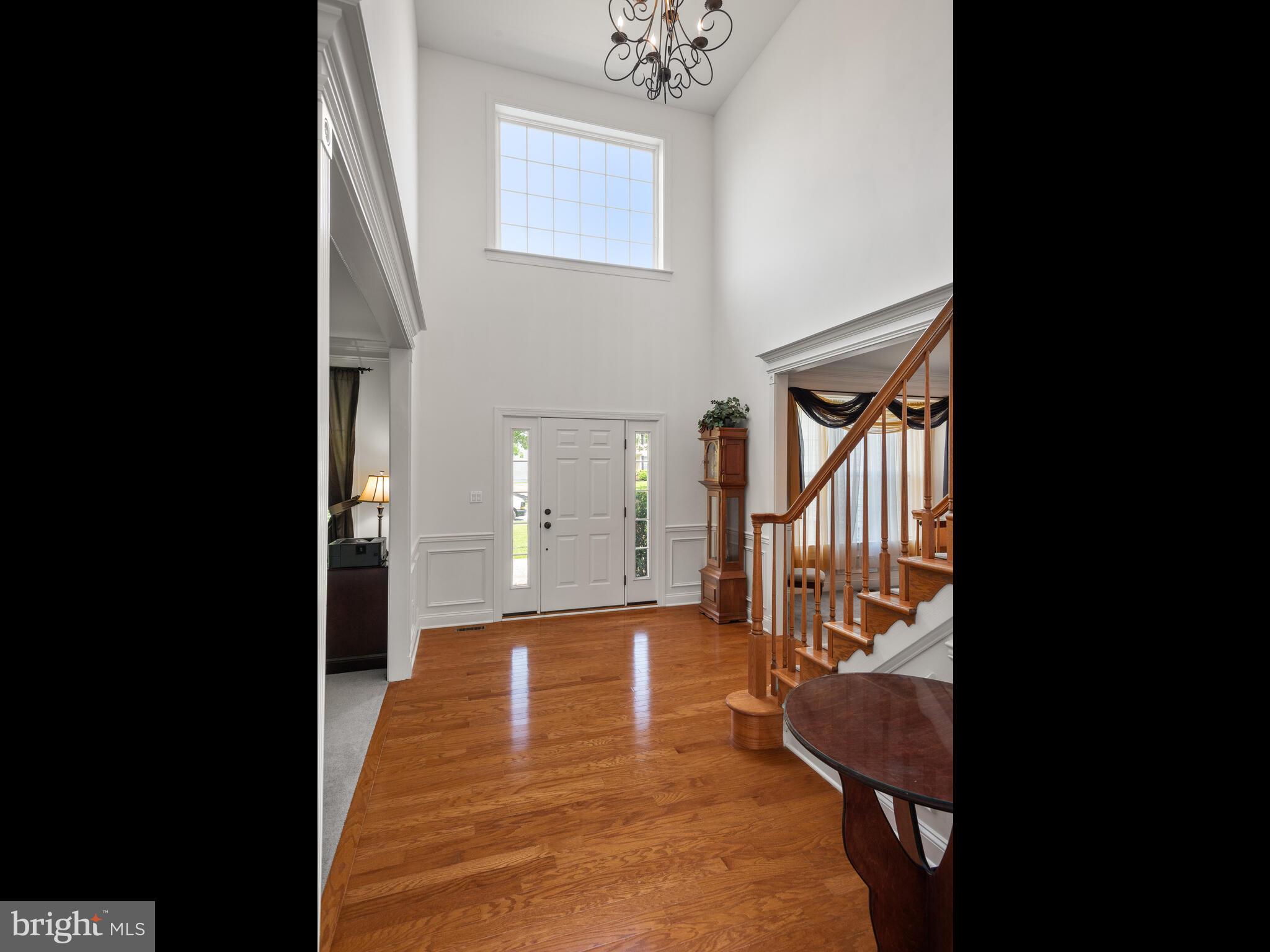 125 CANDLEWYCK DRIVE