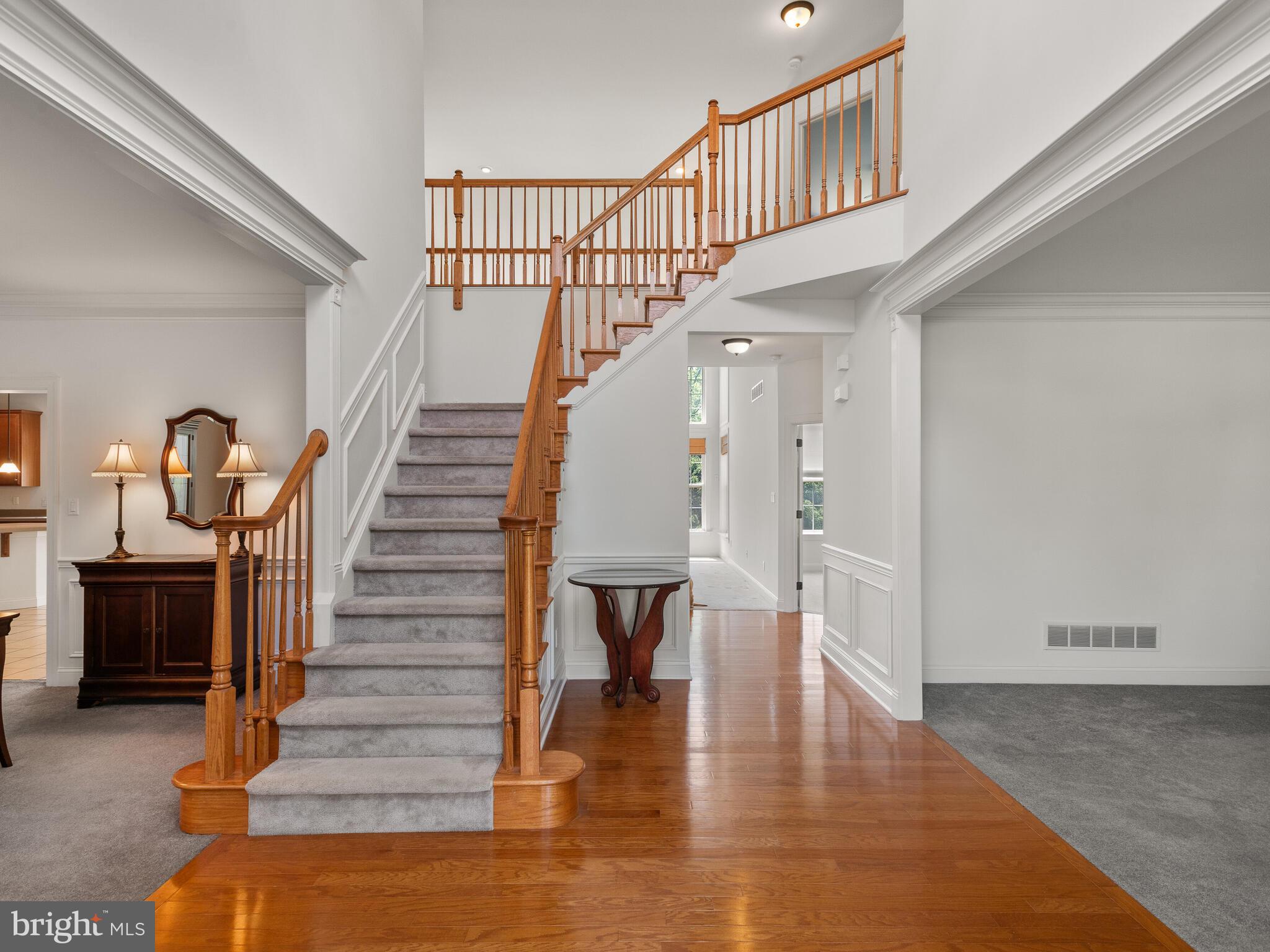 125 CANDLEWYCK DRIVE