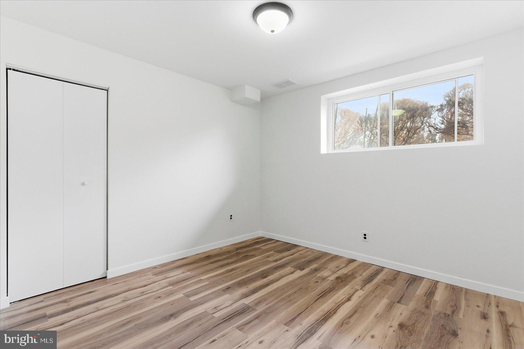 PIKESVILLE - Residential