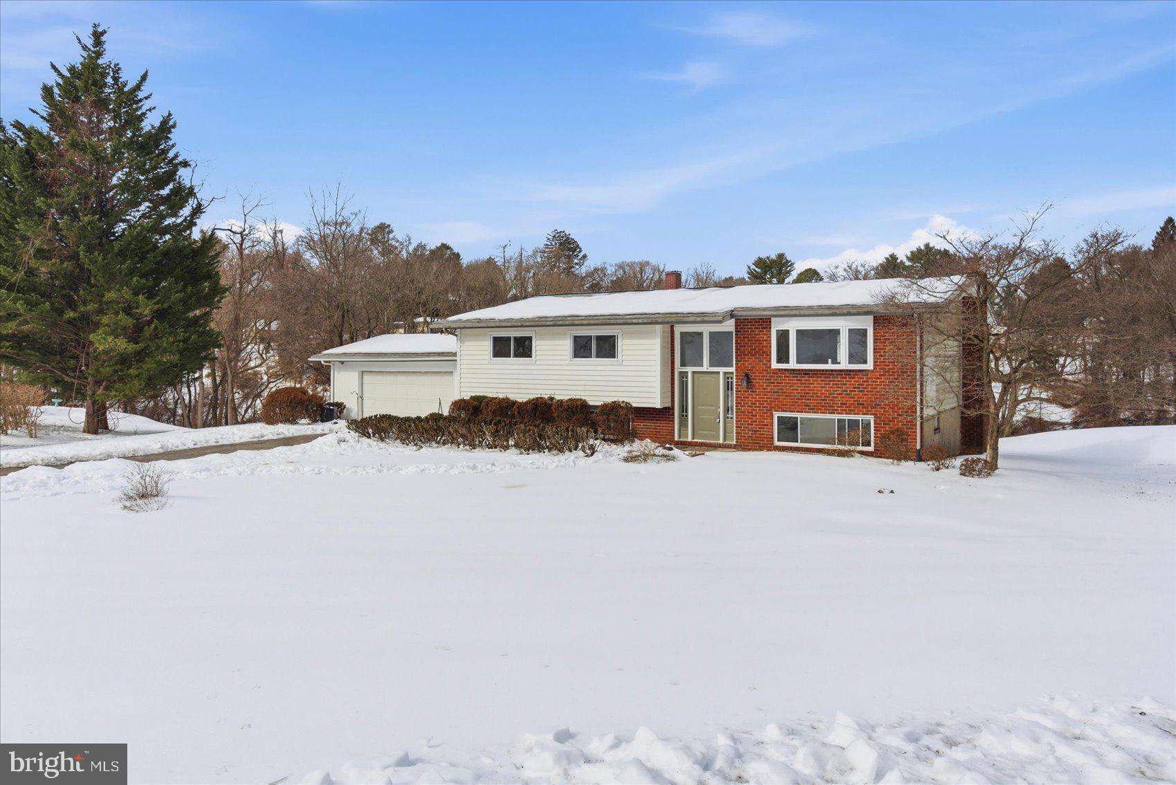 PIKESVILLE - Residential