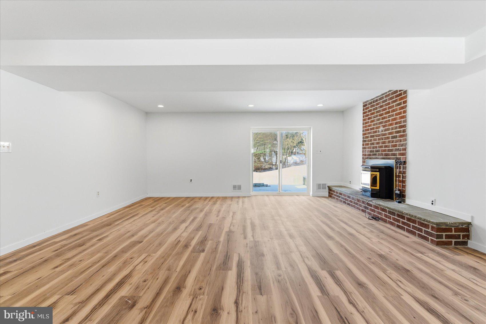 PIKESVILLE - Residential