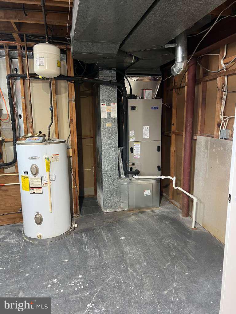 PIKESVILLE - Residential