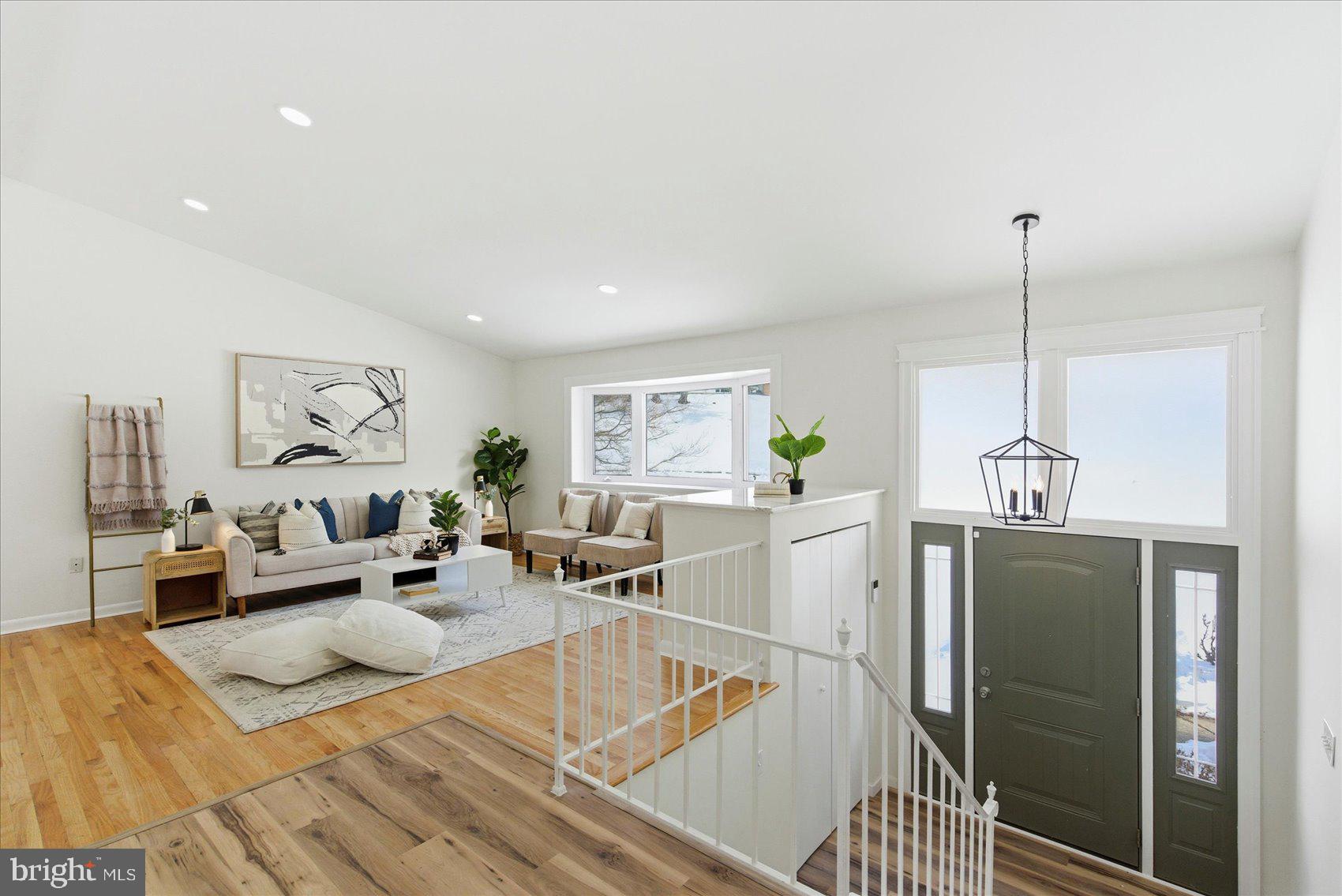 PIKESVILLE - Residential