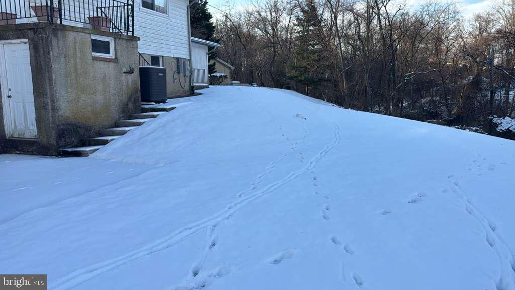 PIKESVILLE - Residential