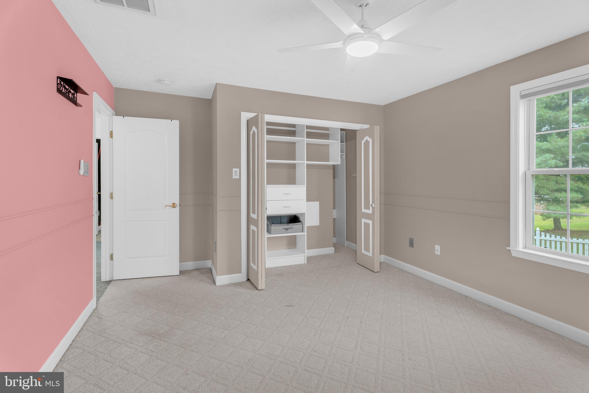 FRIENDSHIP OVERLOOK - Residential