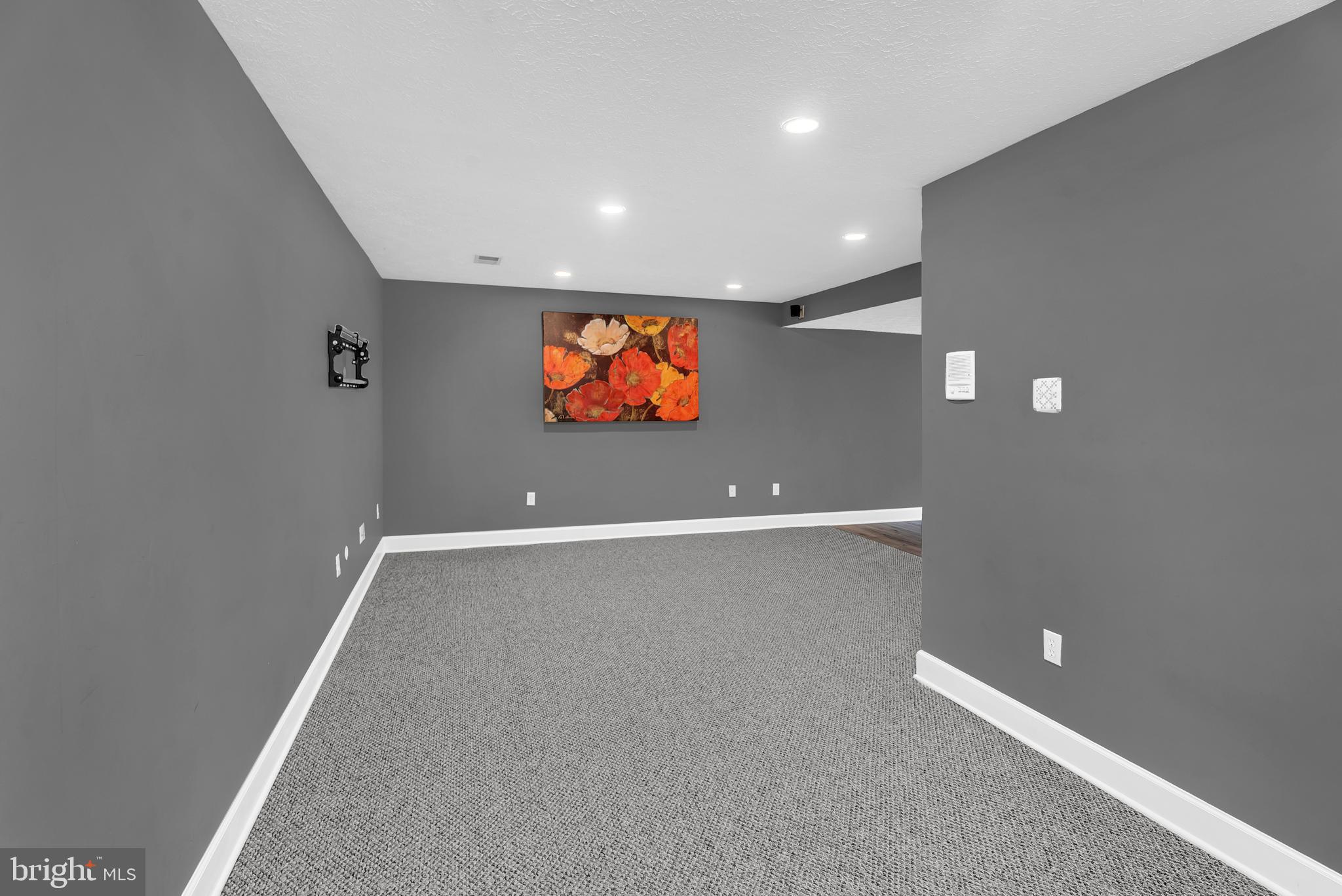 FRIENDSHIP OVERLOOK - Residential