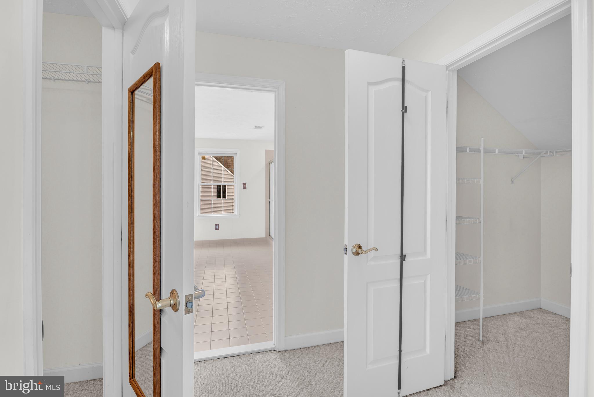 FRIENDSHIP OVERLOOK - Residential