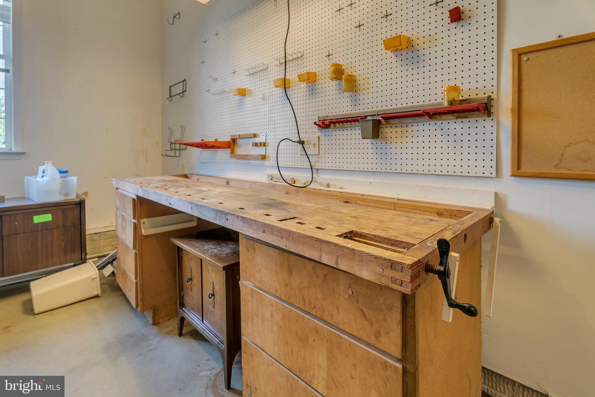 FRIENDSHIP OVERLOOK - Residential