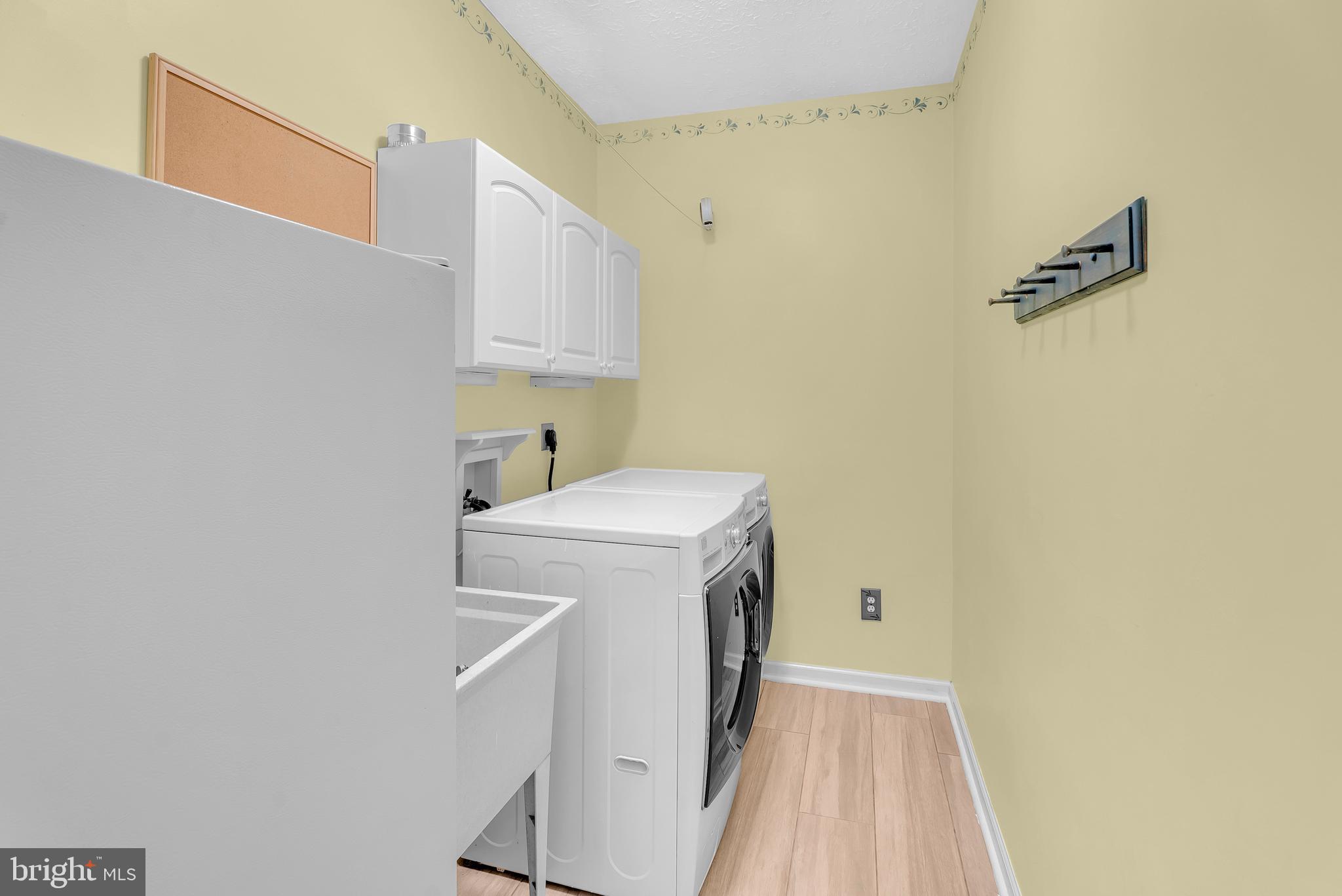 FRIENDSHIP OVERLOOK - Residential