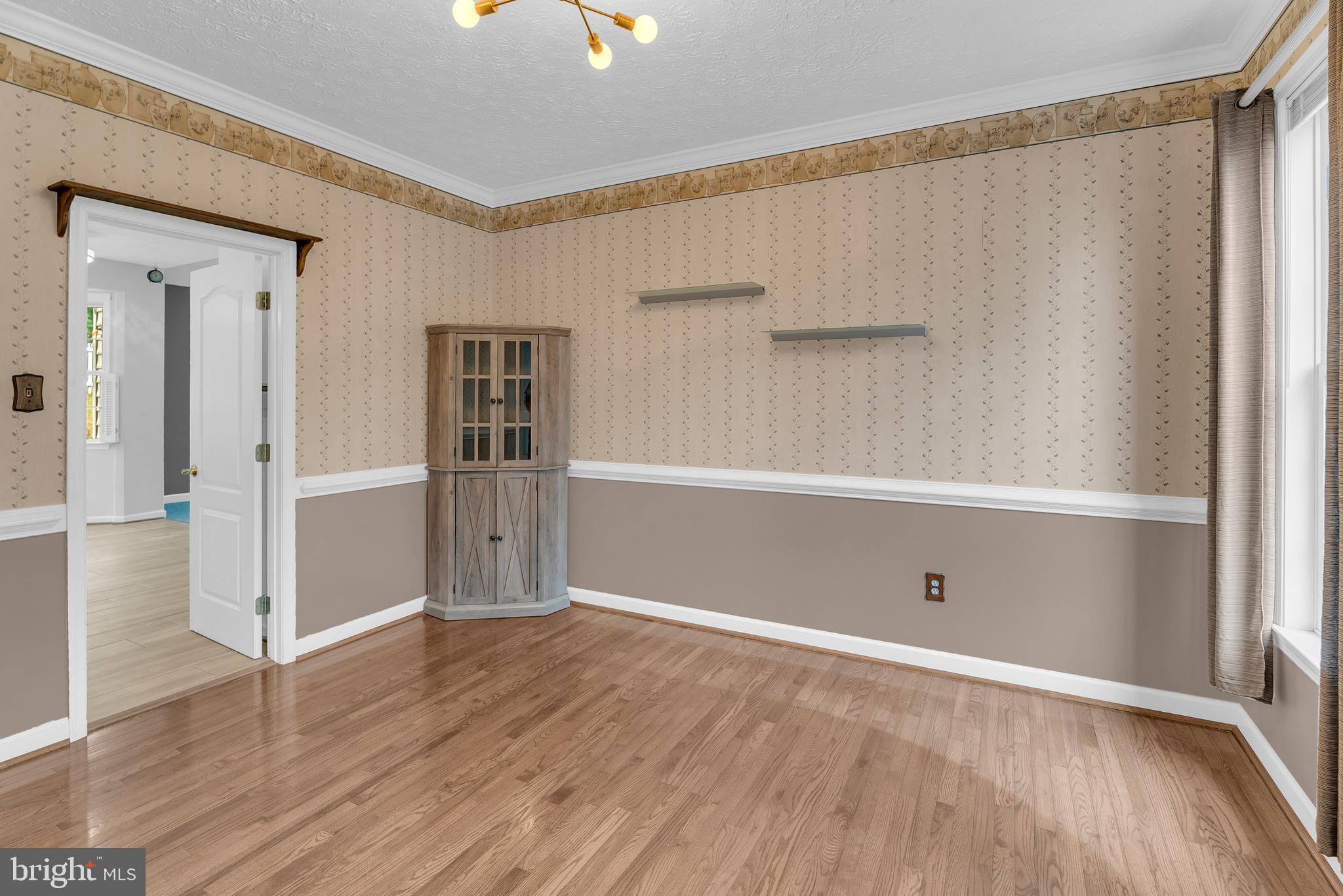 FRIENDSHIP OVERLOOK - Residential