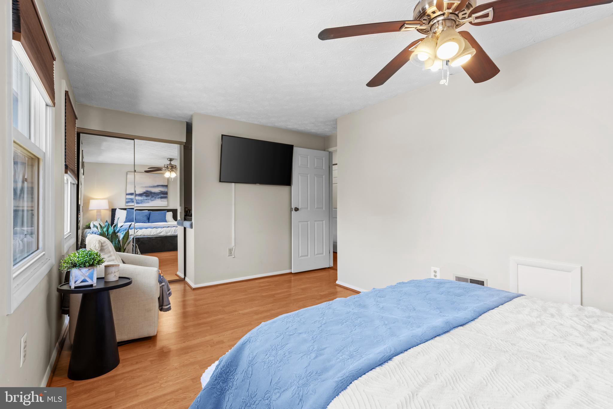 MURRAY HILL - Residential