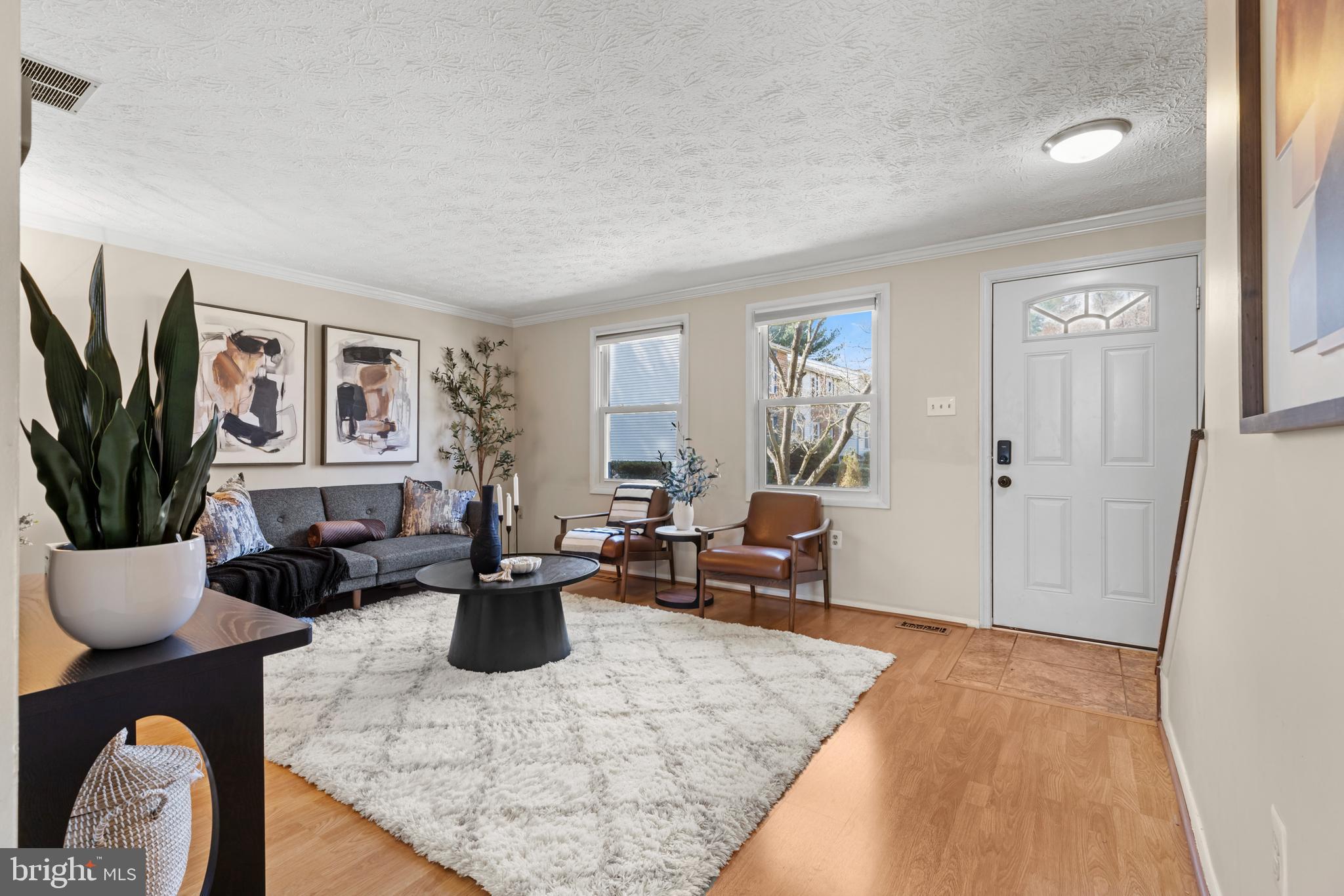 MURRAY HILL - Residential