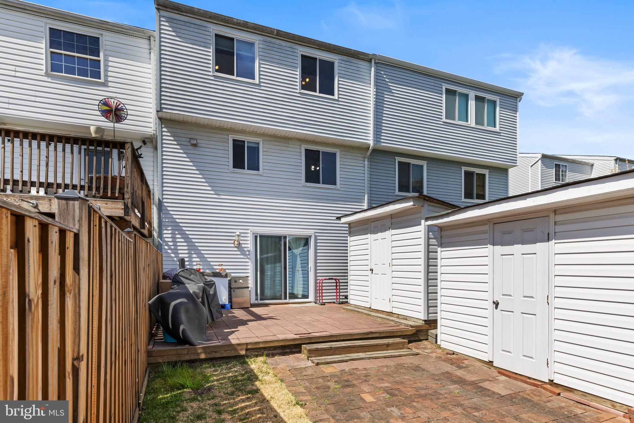 MURRAY HILL - Residential