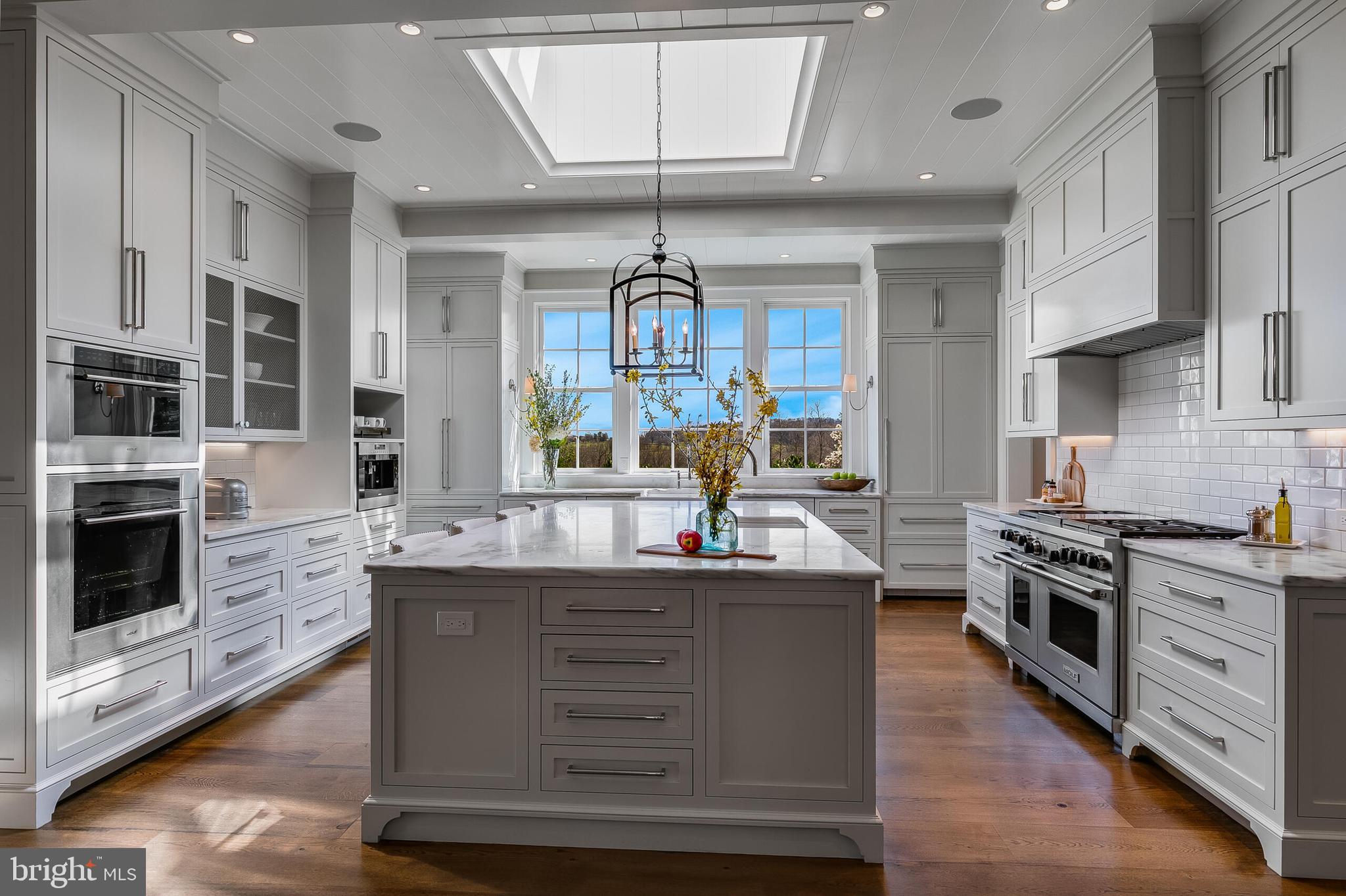 THE PLAINS - Residential