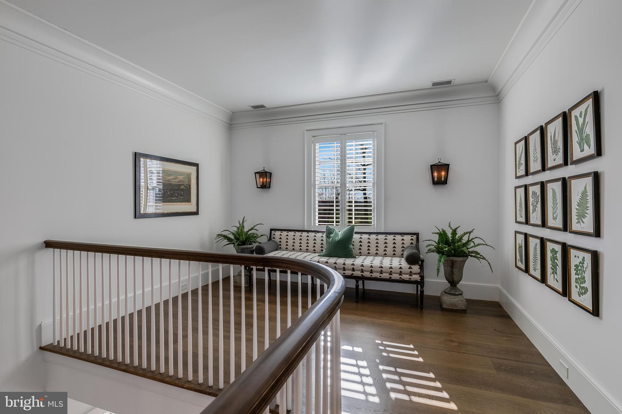 THE PLAINS - Residential