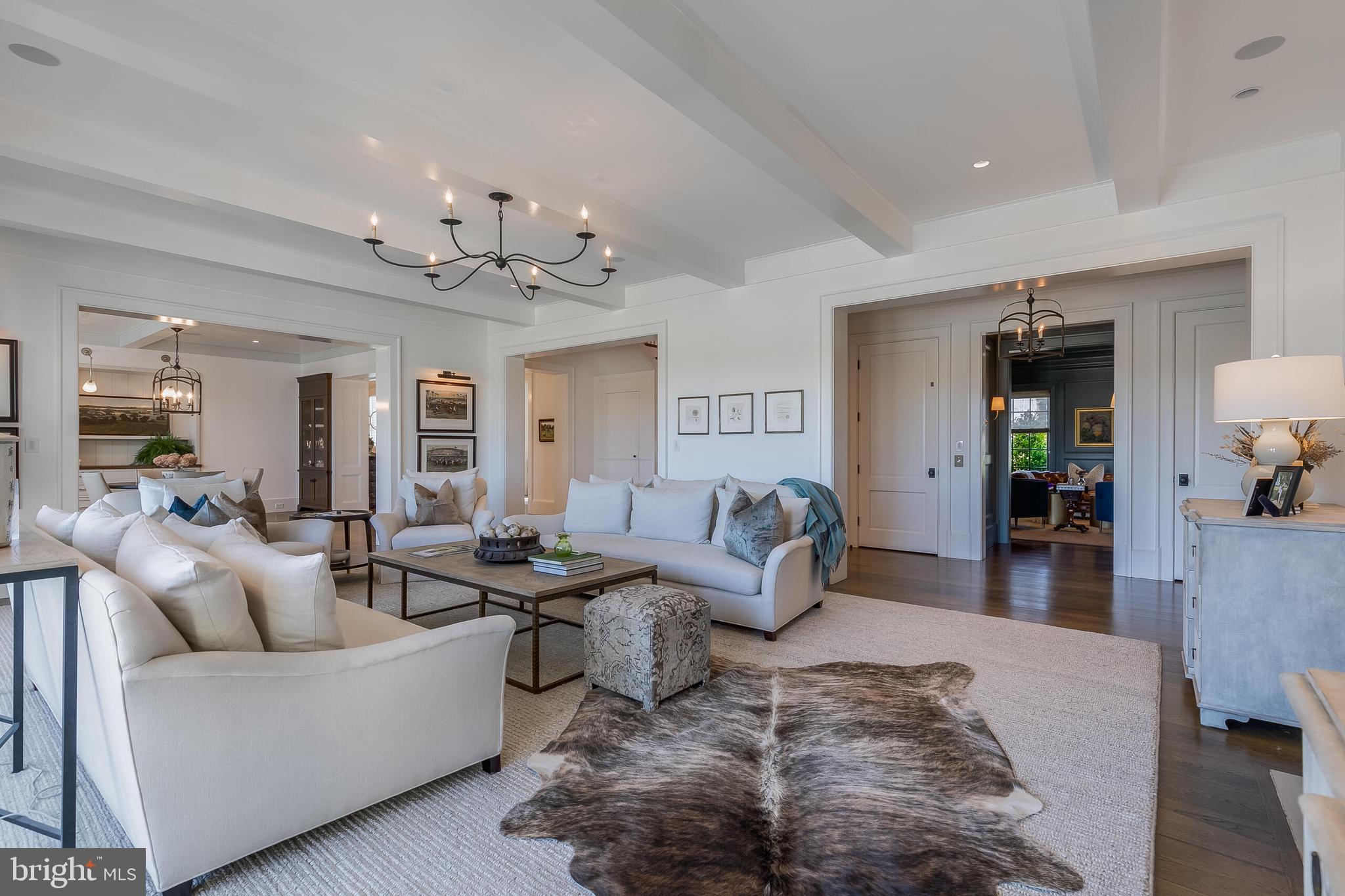 THE PLAINS - Residential