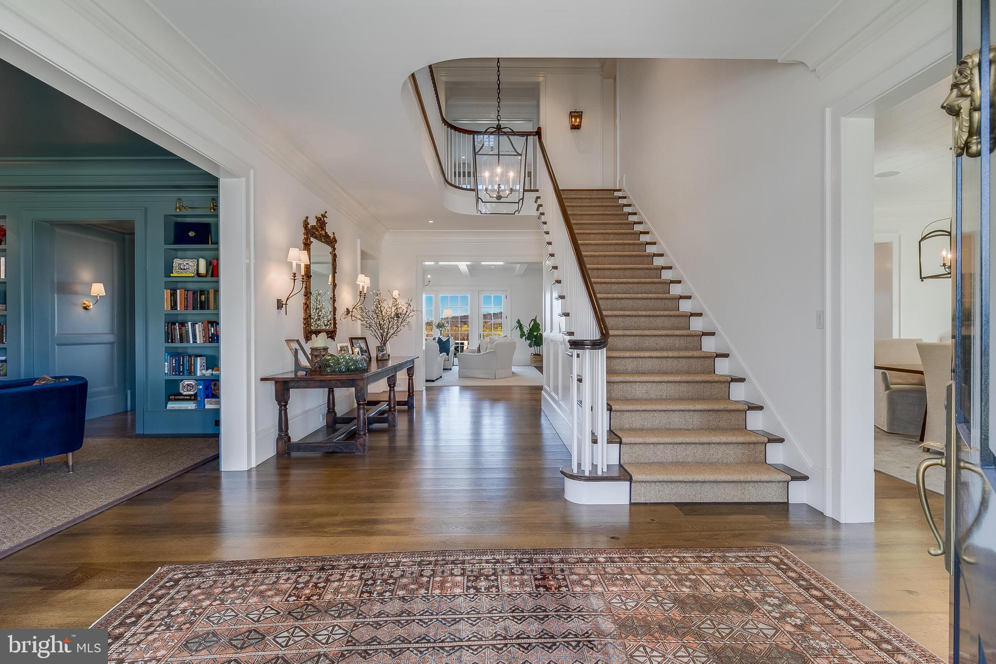 THE PLAINS - Residential