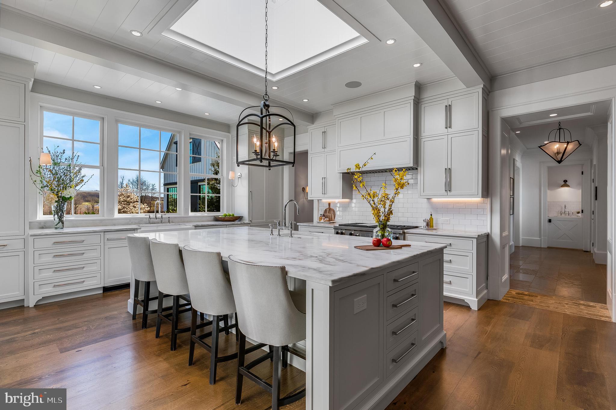 THE PLAINS - Residential