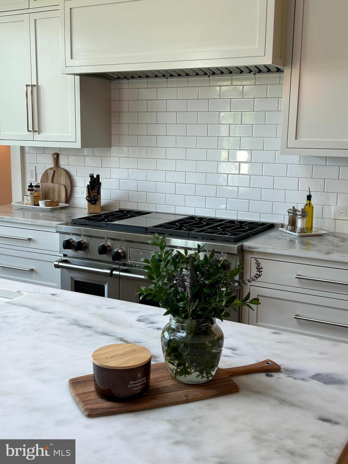 THE PLAINS - Residential