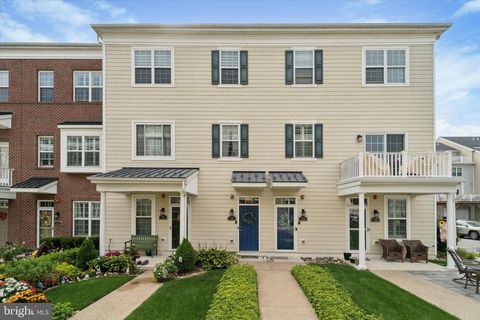 Photo of 126 - B Royal Mews, BENSALEM, PA 19020 (MLS # PABU2105956)