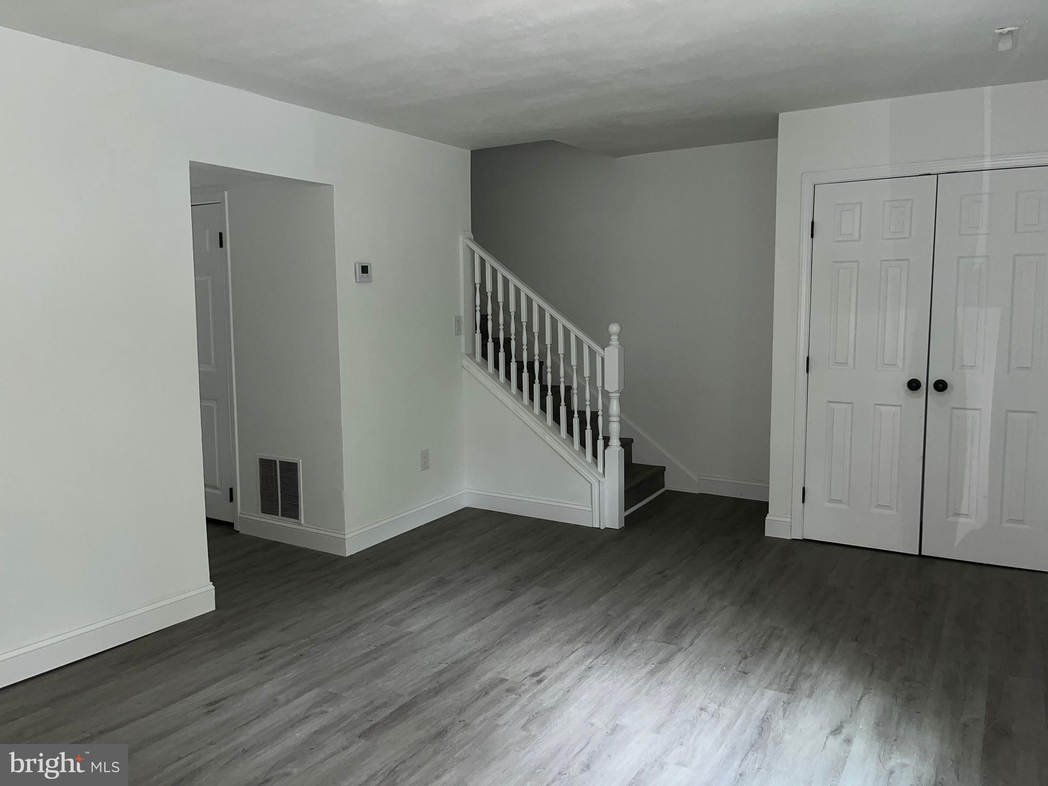 COLONY SQUARE - Residential Lease