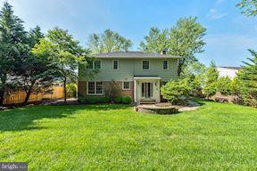 DOLLEY MADISON ESTATES - Residential Lease