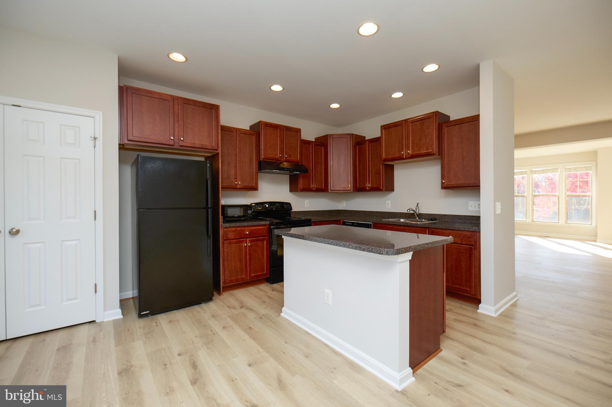 ALEXANDERS CHASE - Residential Lease